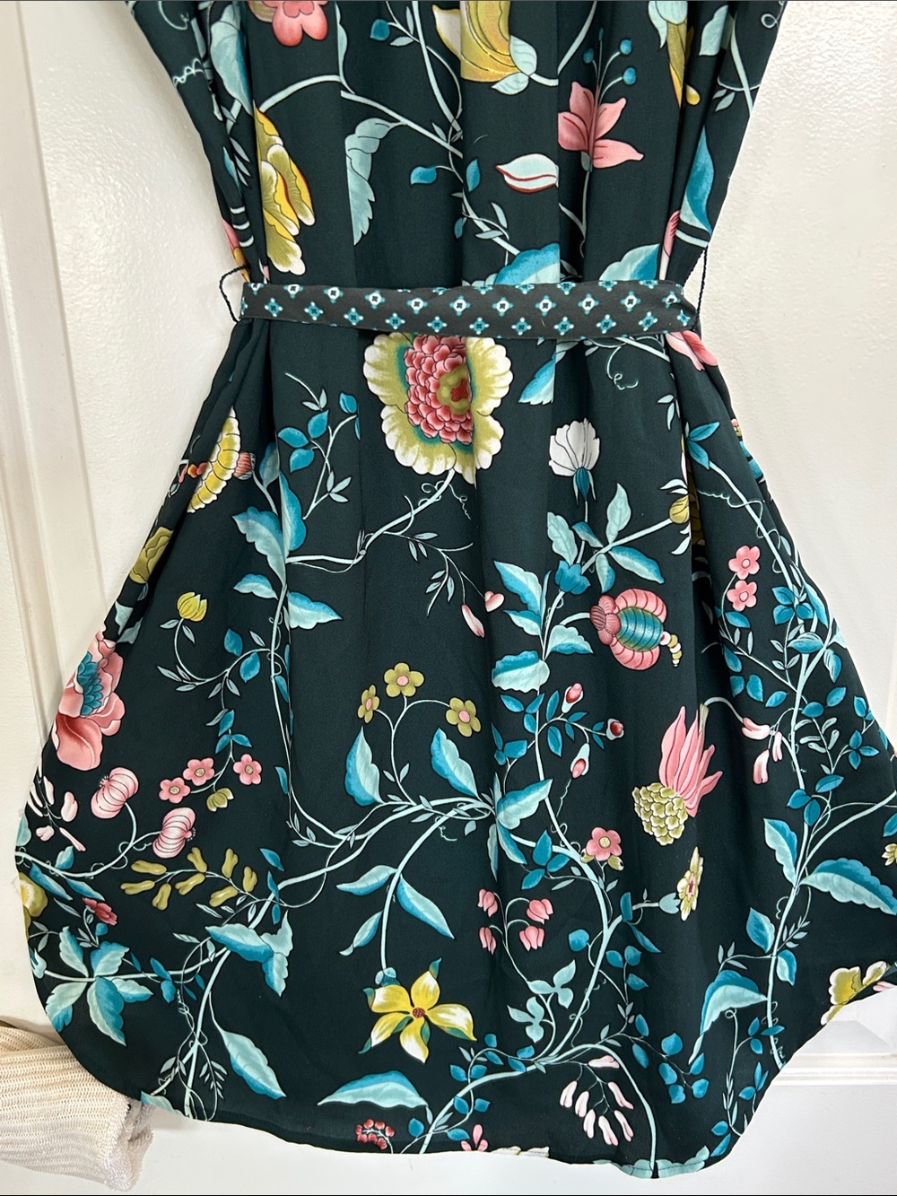 LOFT Women's Dark Green Floral Belted Dress-size SP - Picture 9 of 12